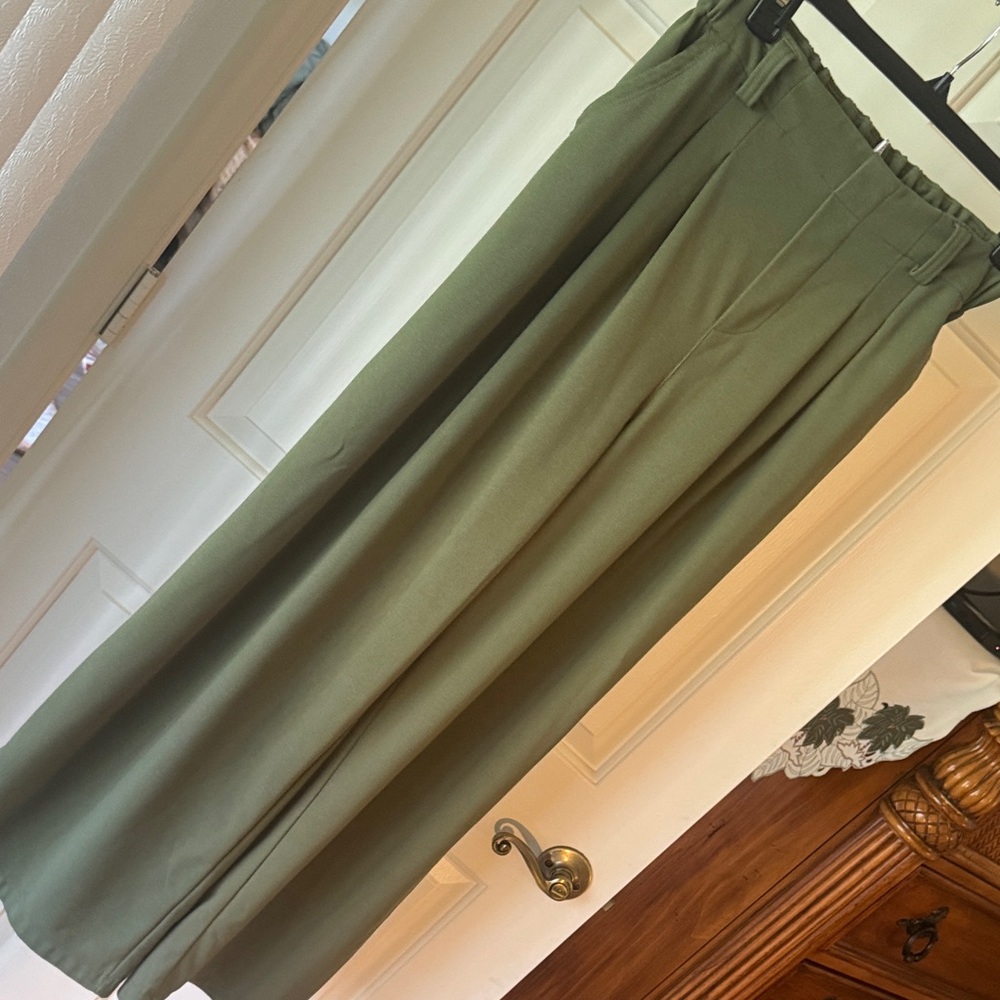 Halara Waffle High Waisted Olive Green Wide-Leg Pants